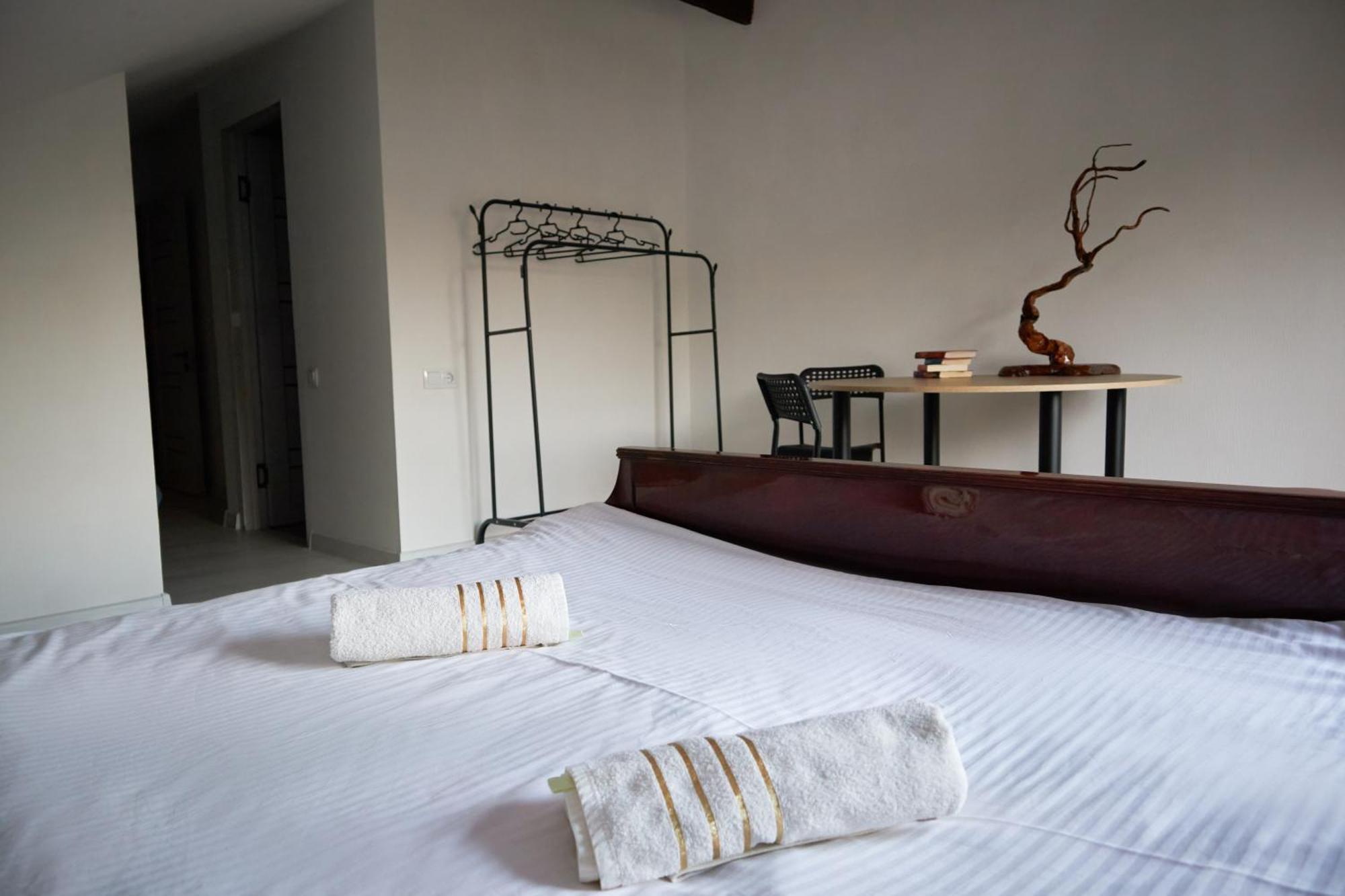 Sweet Vibe Hotel Alma-Ata Buitenkant foto