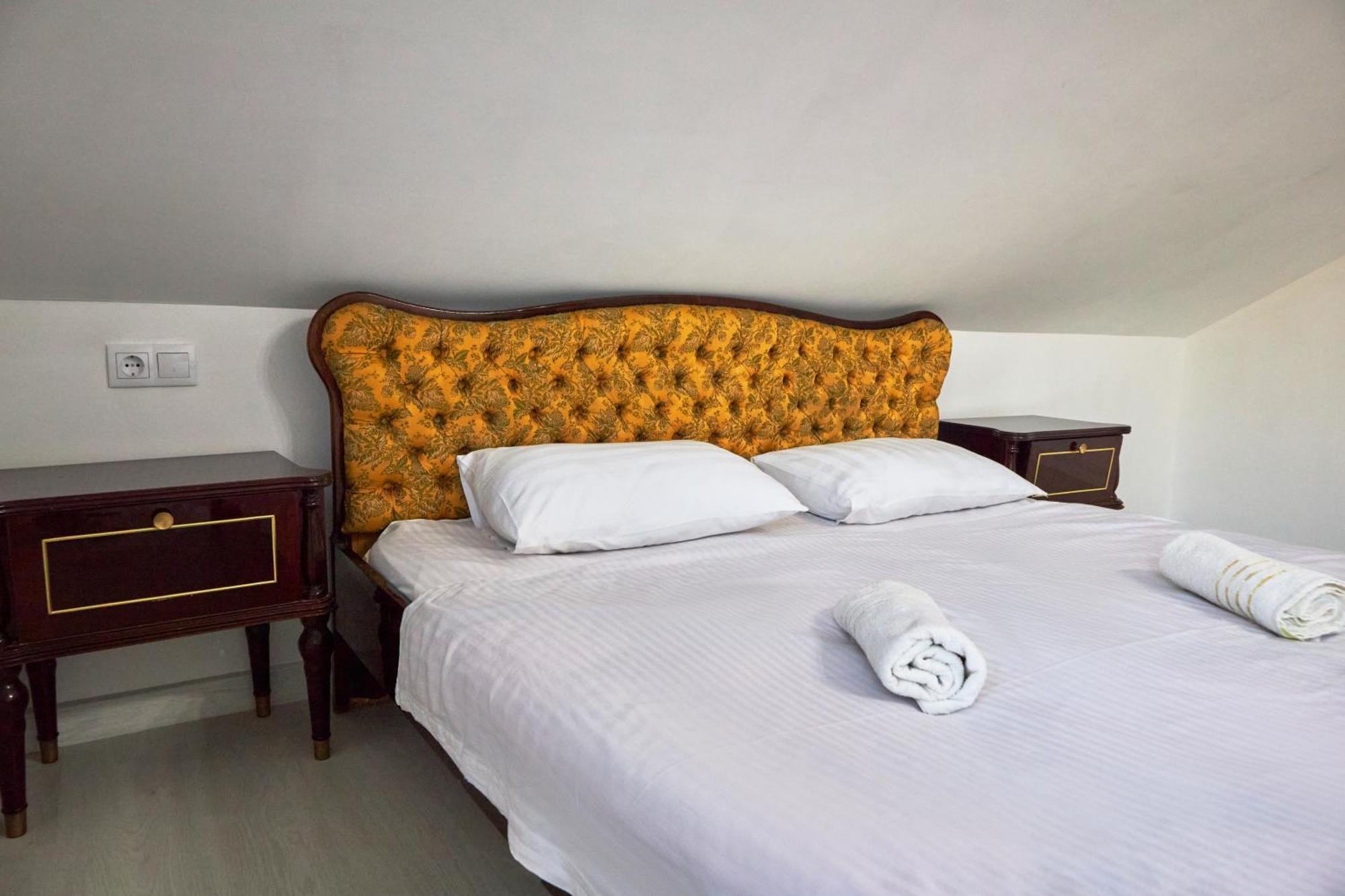 Sweet Vibe Hotel Alma-Ata Buitenkant foto