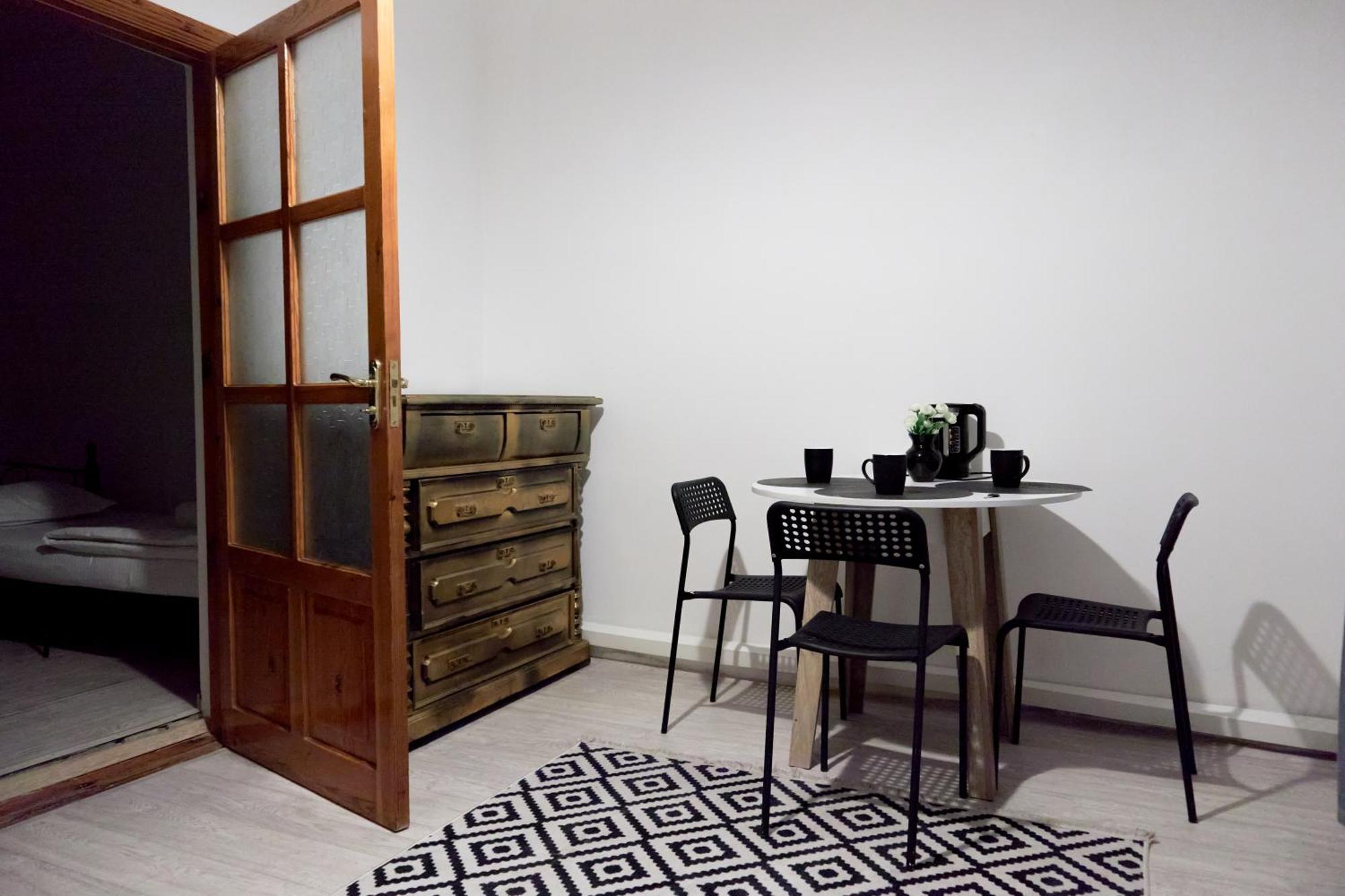 Sweet Vibe Hotel Alma-Ata Buitenkant foto