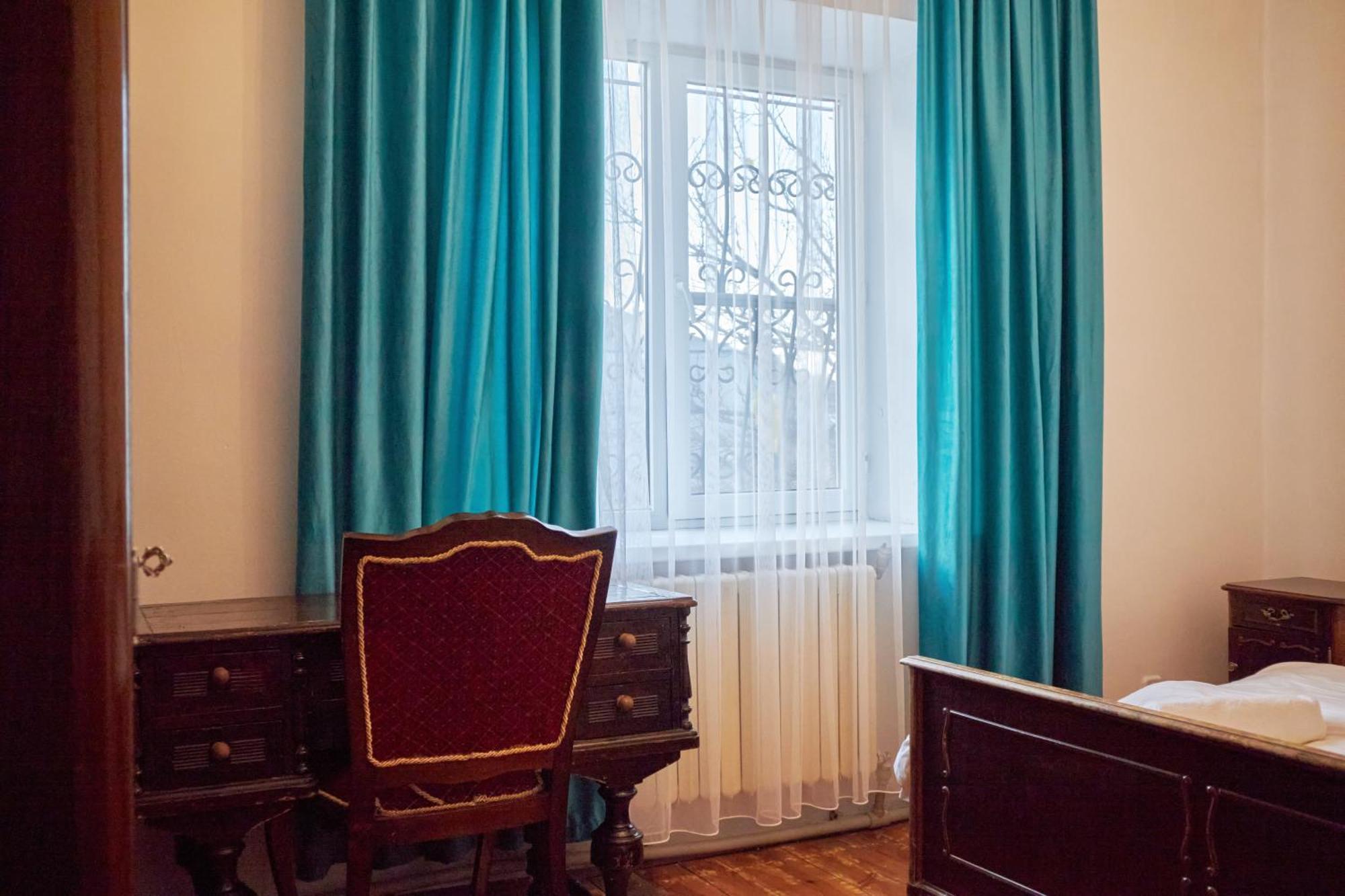 Sweet Vibe Hotel Alma-Ata Buitenkant foto